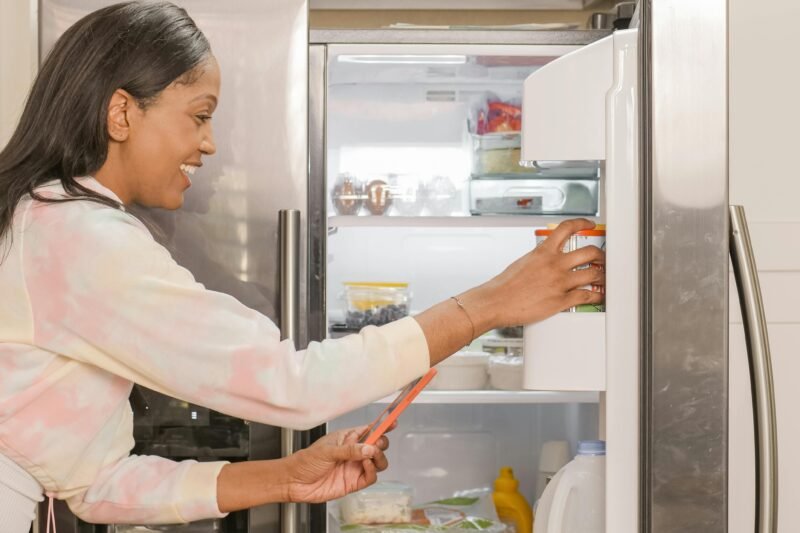 How “Smart Fridge” Auto-Orders Are Ruining Your Budget