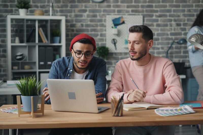 The Strange Rise of Part-Time Founders